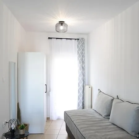 דירה White Ruby Sea Side *