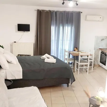 Apartment White Ruby Sea Side