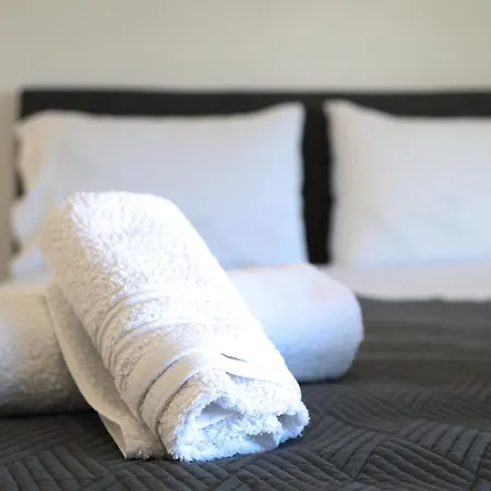 White Ruby Sea Side * Kavala