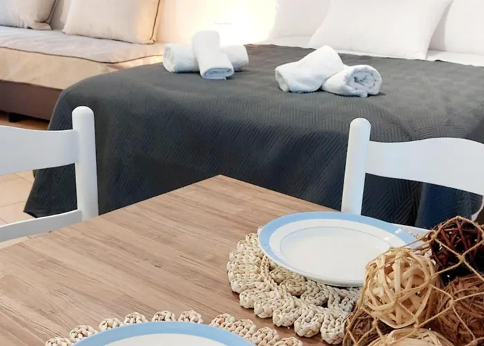 White Ruby Sea Side * Kavala